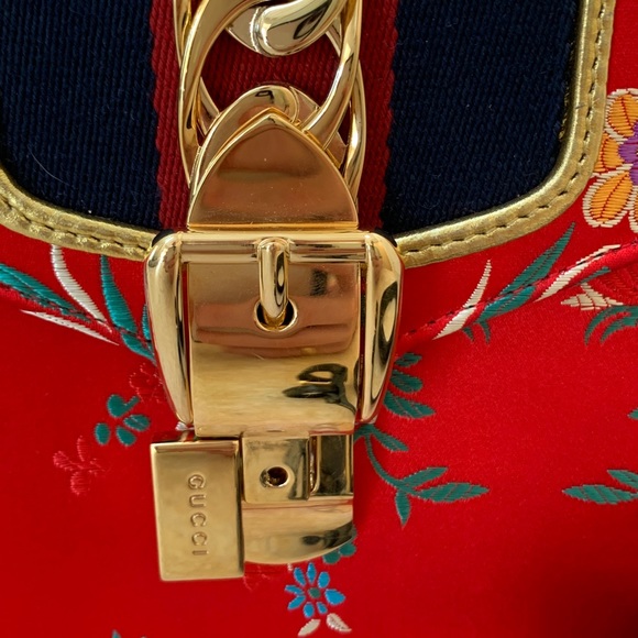 T Tokyo bag by GUCCI ✨ - Picture 3 of 9